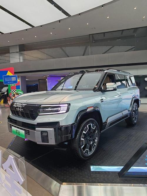 广州154比亚迪方程豹硬派越野的爆款，英菲尼迪35周年与你共成长